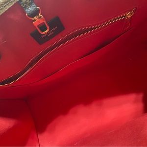 Auth Louis Vuitton On the Go GM